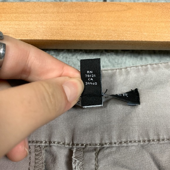 Eileen Fisher Chino Pants Women's‎ 8 Cropped Taupe Straight Leg Relaxed Twill - Picture 6 of 9